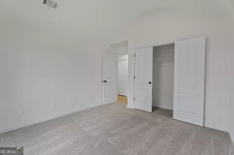 Bedroom - 325 Peachtree Cir, Hampton, GA 30228 photo 4 of 6