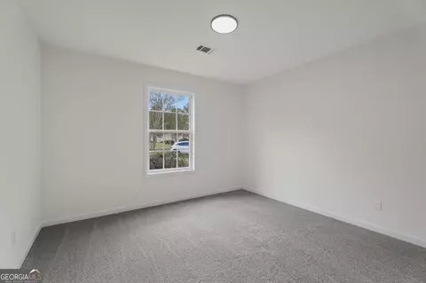 Bedroom - 325 Peachtree Cir, Hampton, GA 30228 photo 3 of 6
