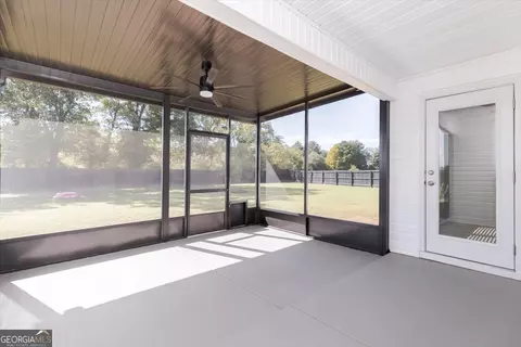 Exterior - 128 Rocky Rd, Perry, GA 31069 photo 5 of 9