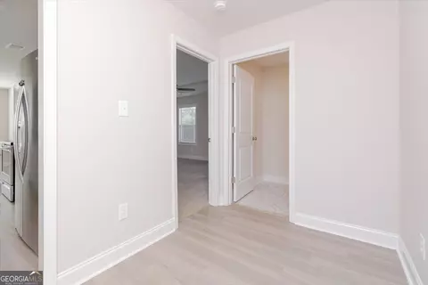 Entry Way - 128 Rocky Rd, Perry, GA 31069 photo 6 of 6