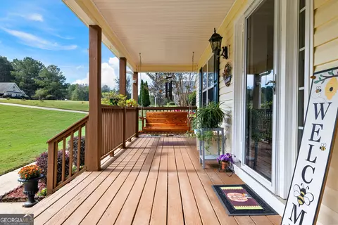Exterior - 114 Copper Creek Dr, Lagrange, GA 30240 photo 7 of 18