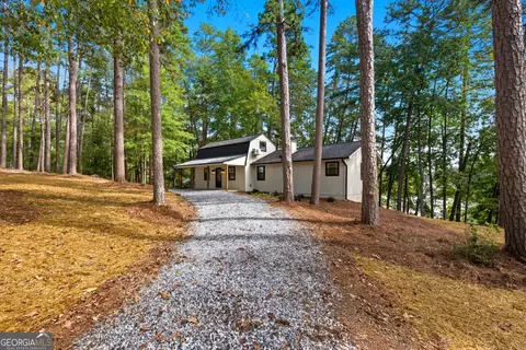 245 Currahee Pl, Toccoa, GA 30577
