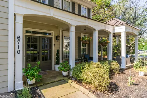 6710 Timber Cove Pt, Cumming, GA 30041