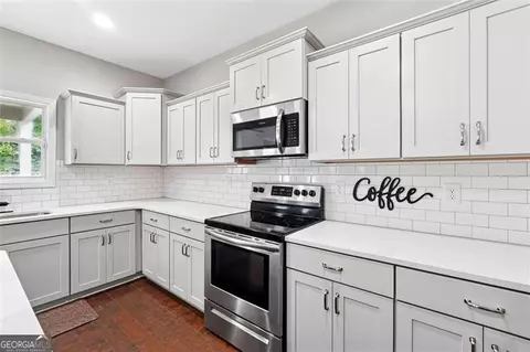 528 Clinton Dr, Temple, GA 30179 photo 8