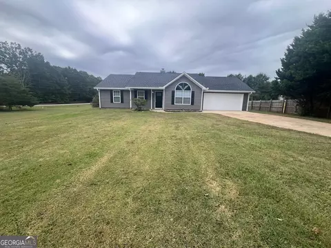 15 Falcon Crest Dr, Covington, GA 30016