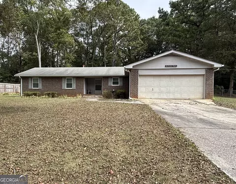 120 Deep Forest Ln, Fayetteville, GA 30215