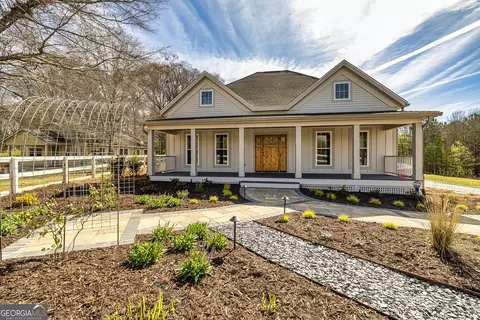 721 Wedowee St, Bowdon, GA 30108