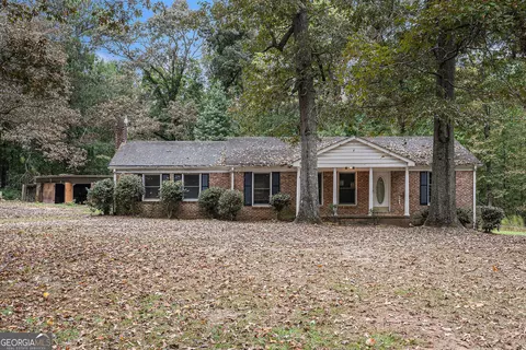 Exterior - 14908 Brown Bridge Rd, Covington, GA 30016 photo 2 of 4