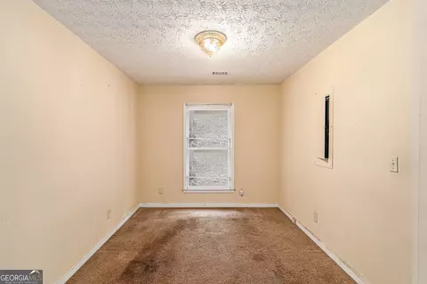 Bedroom - 14908 Brown Bridge Rd, Covington, GA 30016 photo 1 of 5