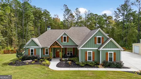 243 Matthews Rd, Fayetteville, GA 30215