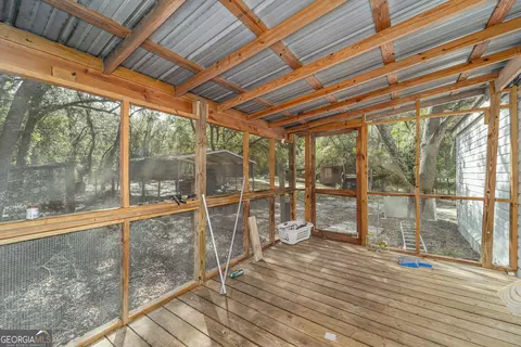 Exterior - 5768 Holly Dr, Blackshear, GA 31516 photo 3 of 5