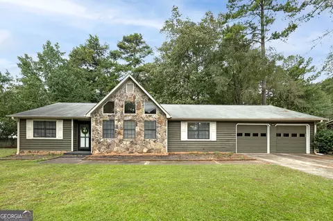 200 Cowan Dr, Stockbridge, GA 30281