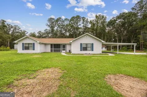 43 Old National Hwy, Woodbine, GA 31569