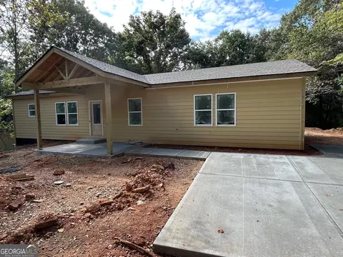 55 Huckleberry Ln, Winder, GA 30680