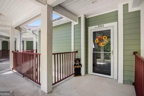 300 Banister Dr #303, Clayton, GA 30525
