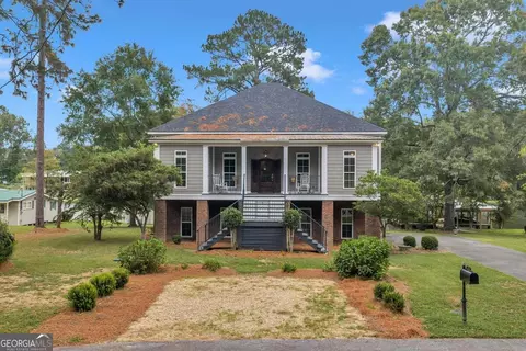 696 Cork Ferry Rd, Cordele, GA 31015