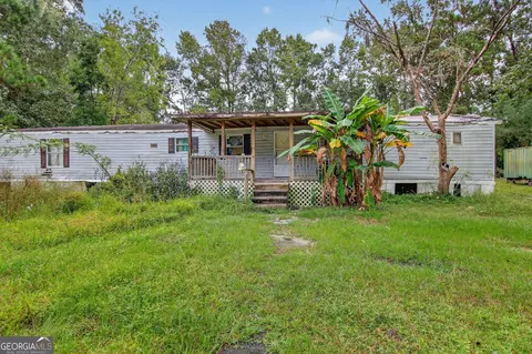 580 Dogwood Ln, Midway, GA 31320