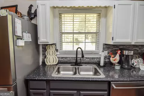 110 June Ct, Hampton, GA 30228 photo 33