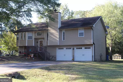 2063 Blackberry Ln, Auburn, GA 30011
