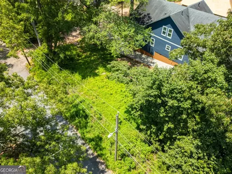 1981 Lois Pl, Atlanta, GA 30318