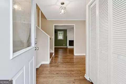 1050 Merritt Rd, Marietta, GA 30062