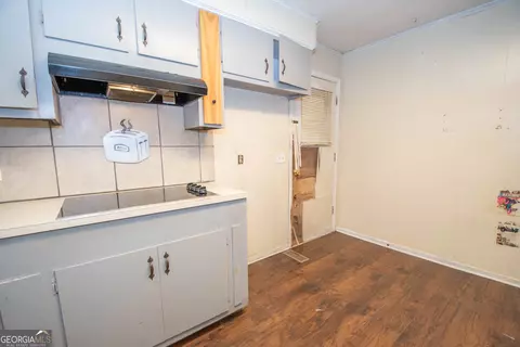Entry Way - 141 Avery Dr, Lagrange, GA 30240 photo 1 of 1