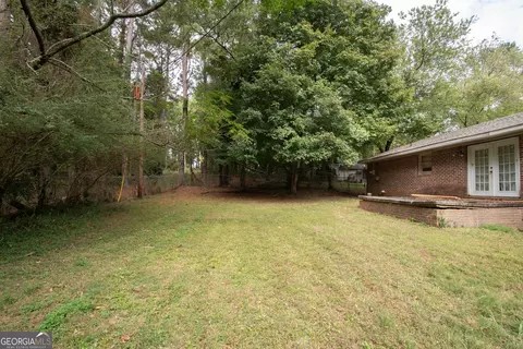Exterior - 141 Avery Dr, Lagrange, GA 30240 photo 5 of 6