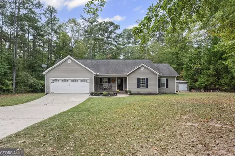 1302 Allen Rd, Grantville, GA 30220