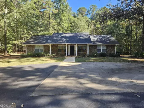 101 Brushy Creek Cir, Jackson, GA 30233