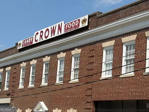 320 Martin Luther King Jr Dr SE #18A, Atlanta, GA 30312