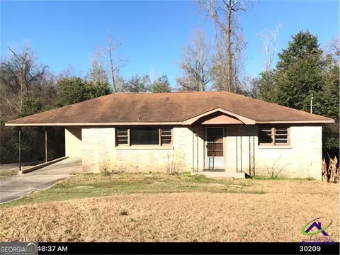 3881 Spencer Cir, Macon, GA 31206