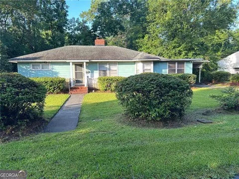 1105 E De Renne Dr, Savannah, GA 31406