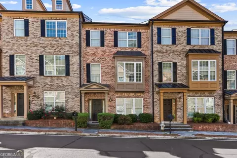 1946 Appaloosa Mill Cir, Buford, GA 30519