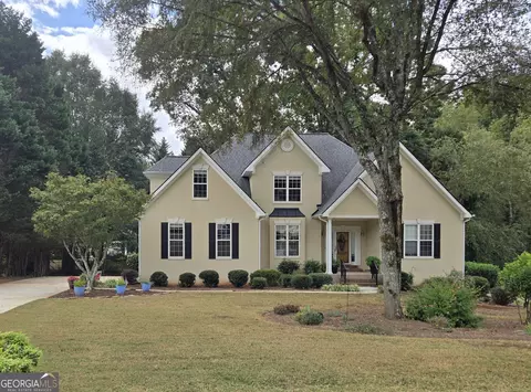 20 Plainfield Pl, Newnan, GA 30265