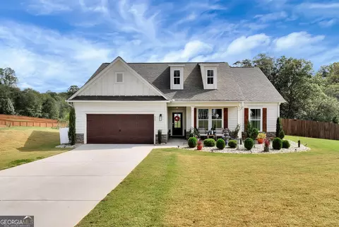 Exterior - 425 Crystal Way, Cornelia, GA 30531 photo 3 of 12