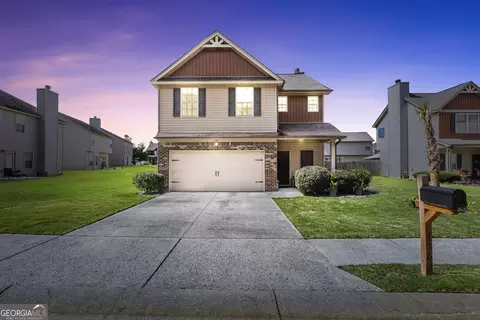 Exterior - 136 Kennedy Blvd, Jackson, GA 30233 photo 2 of 7