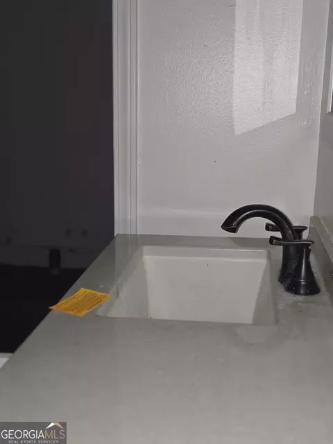 Bath - 3 Oak St, Porterdale, GA 30014 photo 1 of 2