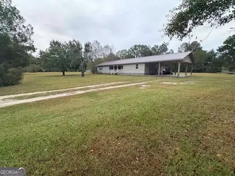 174 Perch St, Alma, GA 31510