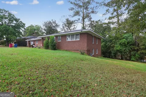 796 Lee Rd, Macon, GA 31204