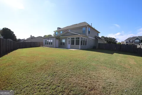 Exterior - 329 Linman Dr, Lagrange, GA 30241 photo 4 of 5