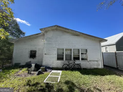 Exterior - 116 Jackson St, Cochran, GA 31014 photo 3 of 6