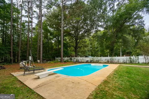 Exterior - 103 Hawthorne Cir, Lagrange, GA 30240 photo 11 of 14