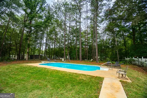 Exterior - 103 Hawthorne Cir, Lagrange, GA 30240 photo 12 of 14