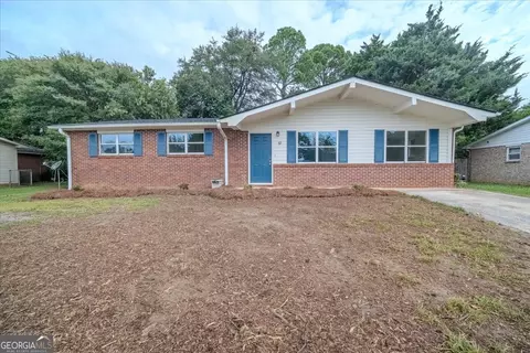 127 Sonja Dr, Warner Robins, GA 31088
