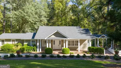 870 Wimbledon Ct, Macon, GA 31210