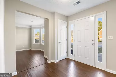 Entry Way - 354 Cobblestone Ct, Hampton, GA 30228 photo 2 of 8