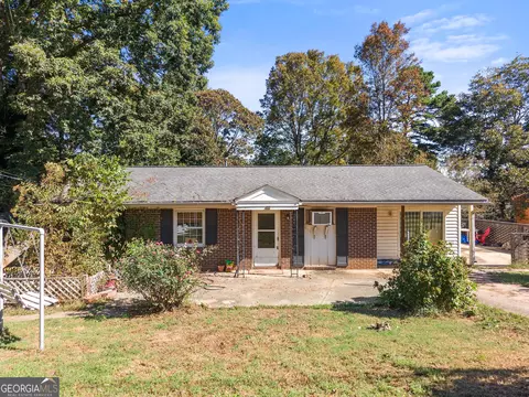 2915 Mustang Dr, Gainesville, GA 30507