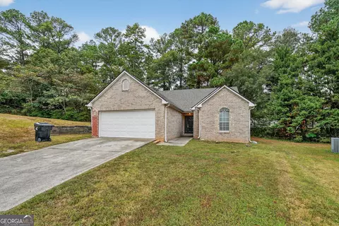 5623 Isleworth Ct, Atlanta, GA 30349