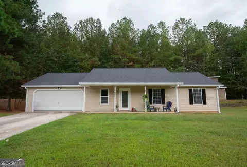 132 Hunters Lake Dr, Villa Rica, GA 30180