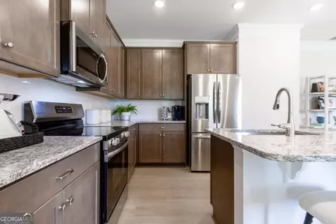 Kitchen - 10453 Trellis Ln #( 28), Hampton, GA 30228 photo 3 of 4